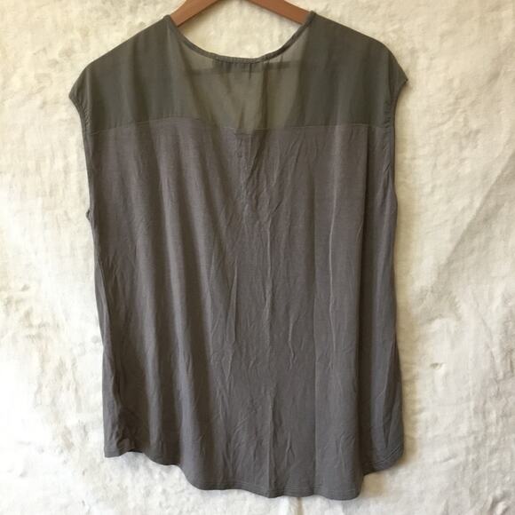 Current Affair Gray High Low Sheer Shoulder Top - Picture 6 of 12
